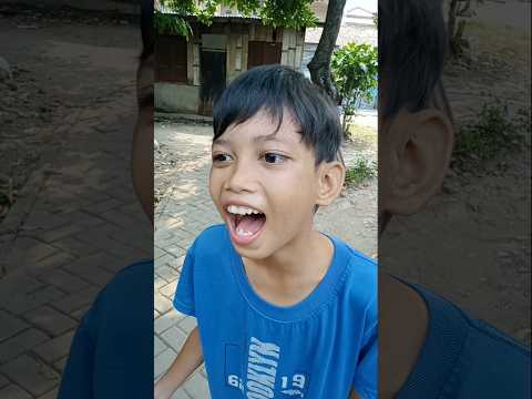 malu niruin suara mending mainin peteng layangan koang #trendingshorts #layanganpeteng #suaraunik