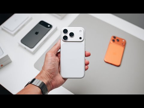 iPhone 17 Pro Silver Unboxing. The correct color.