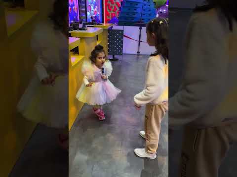 Elif Sinem neyi tartışıyor?? @GamzeKarta @OykuKarta