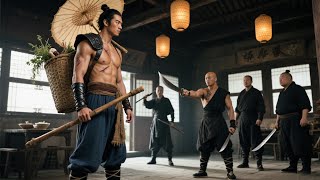 功夫電影！當地惡霸欺負外鄉人，殊不知他武功蓋世無人能敵！  💥 #中国电视剧 #KungFu #Martial Arts Movies