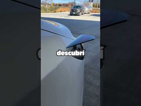 Le puse gasolina a mi TESLA