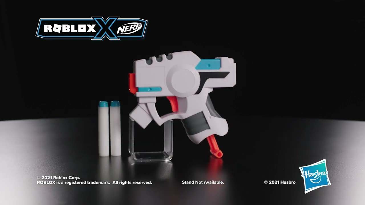 NERF Roblox Strucid: Boom Strike Dart Blaster, Pull-Down Priming Handle, 2  Elite Darts, Code to Unlock in-Game Virtual Item, White