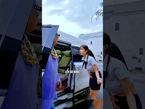 Cô ấy không bao giờ mở đúng cửa xe 😁