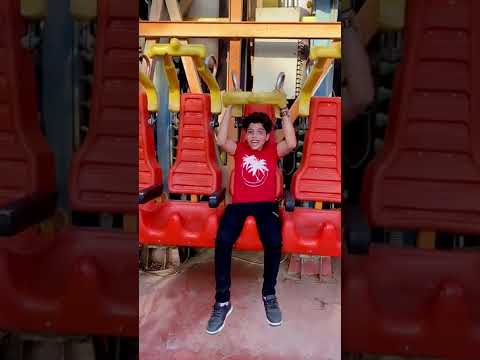 لما تركب لعبه الصاروخ في مدينة الملاهي 😂🚀