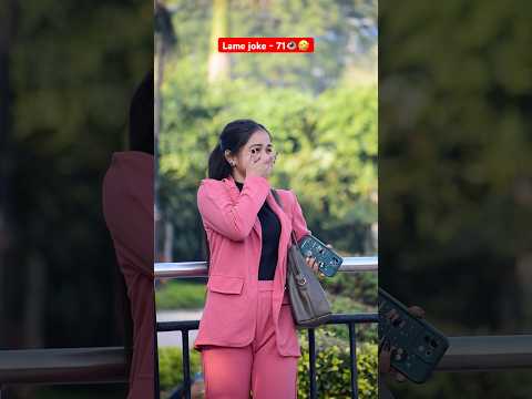 Ye to kuch or hi samjhi thi 🫣🤭🤣 #ytshorts #viralvideo #comedy #funny #lamejokes #prank #girl #sj