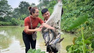 He went to the market and bought a net to catch a batch of catfish to grill deliciously.