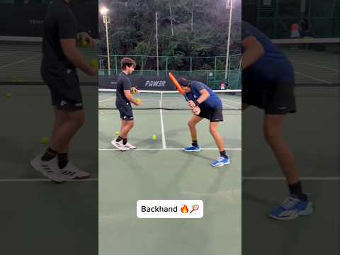 Entrenamiento de reves con @sebastianbreisacher en IG 🔥🎾 #tennis #tenis #tennisplayer #tennislife