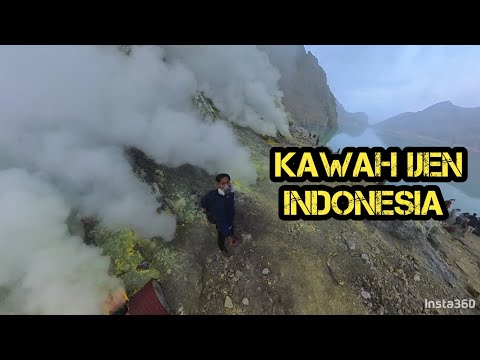 ALIF BOSKU KE KAWAH IJEN INDONESIA