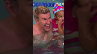 #ToddChrisley takes his daughter and grandson for a swimming lesson!