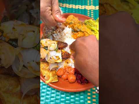 നമ്മുടെ വീട്ടിലെ ചട്ടി ചോറ് 😋 #motherscooking #shortvideo #food #shorts