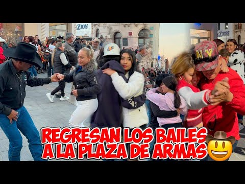 Regresan los bailes a la plaza de armas 🤠