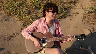 Declan McKenna - Elevator Hum [Acoustic from The Beach]