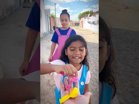 Funny V铆deo #youtubeshorts #shorts #shortsviral #comedy #funny #humor #comedia