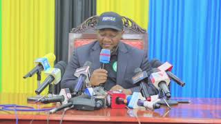 Waziri Mchengerwa akitangaza Matokeo ya Jumla ya Uchaguzi wa Serikali za Mitaa 2024