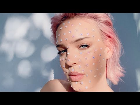 Anne-Marie