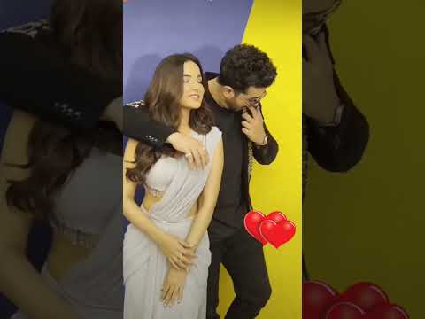 Jasmin Bhasin &Aly goni ? #shorts #jasly #jasminbhasin #alygoni #ytshorts #youtubeshorts