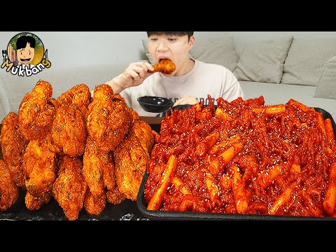 ASMR MUKBANG 직접 만든 매운 국물닭발 떡볶이 허니콤보 양념 치킨먹방! & 레시피 FIRE NOODLES AND Tteokbokki EATING SOUND!