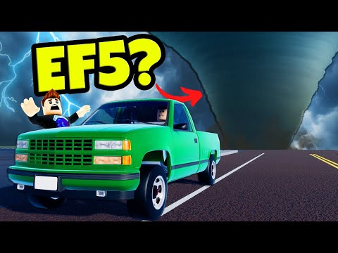 We SURVIVED a Massive EF5 Tornado in Roblox Twisted Multiplayer!