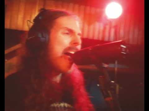 Wanderer - Stranger/Feral Child (Live Session At The Wizard Studio)