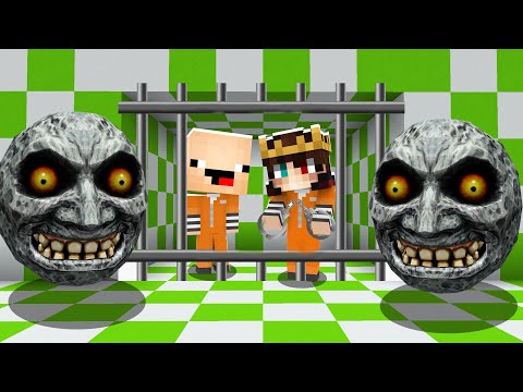 KORKUNÇ AY HAPİSHANESİNDEN KAÇMAYA ÇALIŞIYORUZ😱 - Minecraft