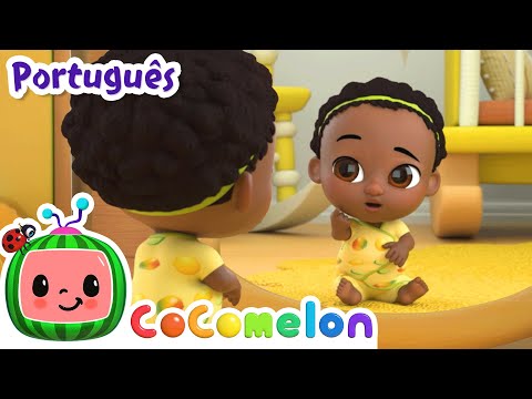 Quem é o bebê no espelho? ⭐NOVO⭐ Músicas Infantis e Desenhos Animados em Português | CoComelon!