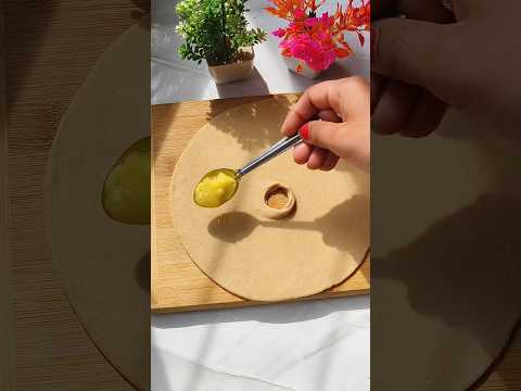 Easy way of making lachha Paratha recipe 🔥#new #paratharecipe #trending #shorts #ytshorts