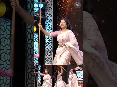 Why should boys have all the fun ? Our @jyotika slayinnnn the silambam !