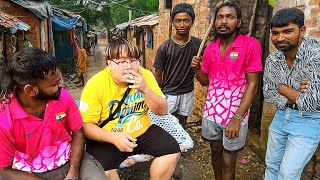 Smoking With Locals Inside India's Dangerous Slums
