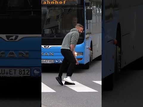 Stolen leg halloween prank 🎃🦵🦵🦵