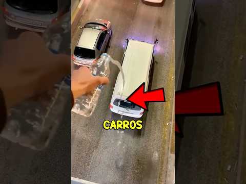 Nunca jogue água em carros 😰