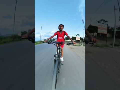 cycal 🚴vs truak 😳🚍Race highway 🛣️