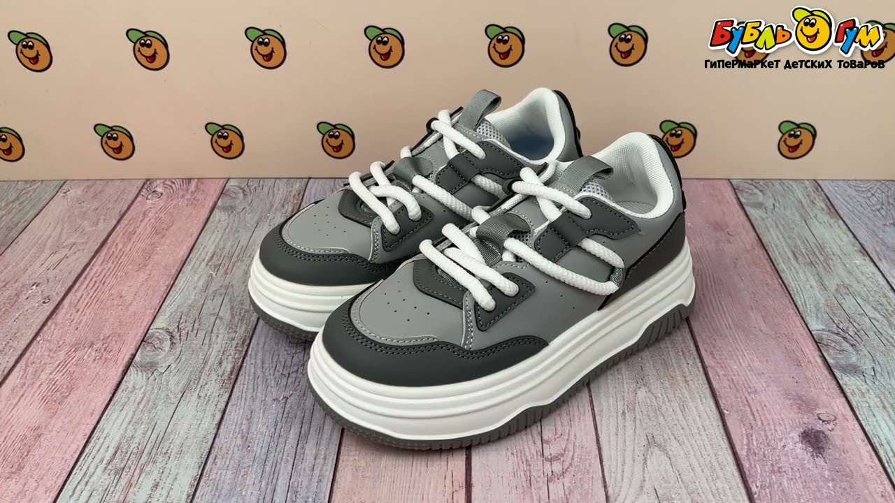 Кроссовки Tiburon в бело-серых тонах - видео