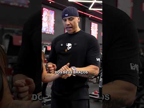 Vocês treinam superiores? #academia #carlãopersonal #BERZERK #darklab #nathaliavalente