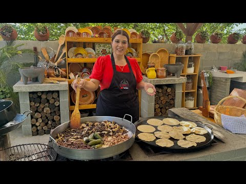 TACOS DE HÍGADO ENCEBOLLADO, TRIPITAS Y BISTEC!