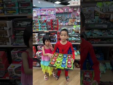 Bộ 8 oto nhấp nhô không hơn