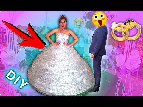 ПЛАТЬЕ ИЗ ПЛЕНКИ ЗА 500 РУБ DIY 1000 СЛОЁВ ЧЕЛЛЕНДЖ | Elli Di