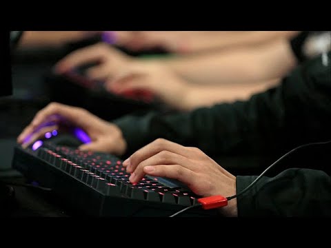 Ψεύτικα αποσπάσματα από βιντεοπαιχνίδια για τον πόλεμο στην Ουκρανία παραπλανούν εκατομμύρια...