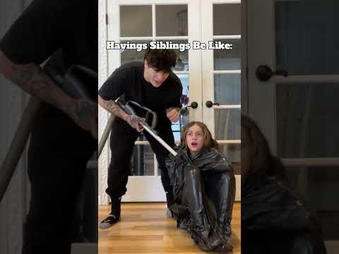 SIBLINGS BE LIKE! 🤣