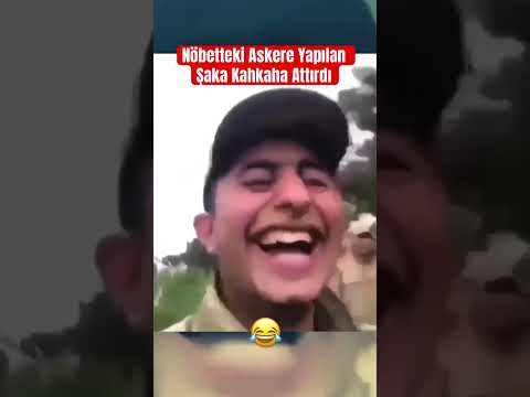Nöbetteki Askere Yapılan Şaka Kahkaha Attırdı 😂