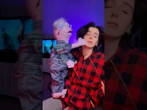 КУКЛА НАПАЛА НА ЧЕЛОВЕКА😱 #shorts #youtubeshorts #юмор #куклы