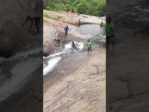 ?Hidden waterfall in madurai #sathuragiri #friends  #மதுரை #vishal #valukkupaarai #ytshorts  #நட்பு