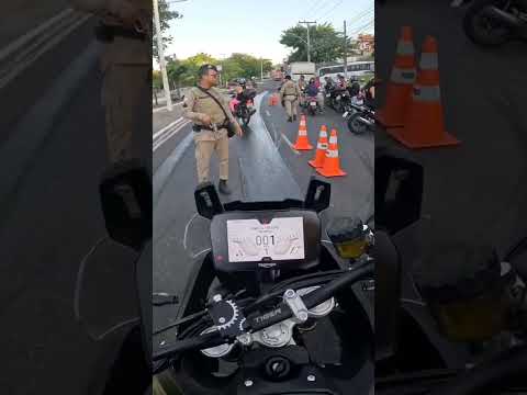 Blitz da Polícia parando só motos - FISCALIZAÇÃO OU ARRECADAÇÃO: QUAL A SUA OPINIÃO? (Jlmotovlog) 🚔🚨