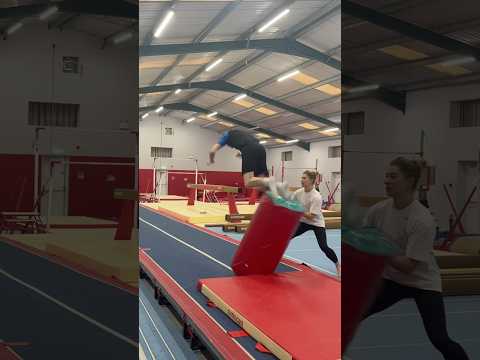 The last one🫣😳 #gymnast #gymnastics