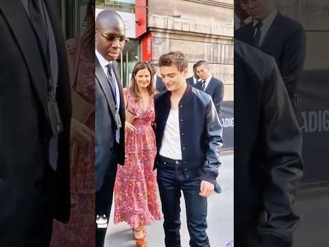 Three actors came out as LGBTQ+ while filming Stranger Things,#strangerthings #noahschnapp #netflix