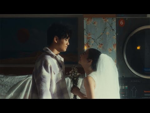 Giờ Thì (Official MV) / buitruonglinh