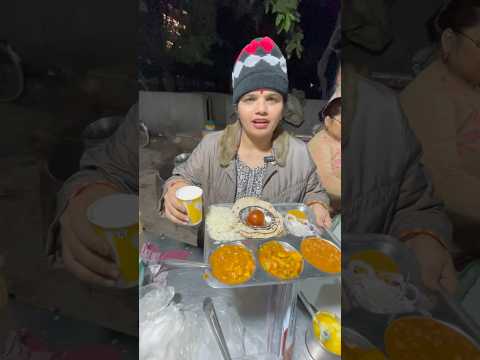 120 रुपये दो और अनलिमिटेड खाना खाओ #trend #food #thali #trending #streetfood #trendingfood #viral