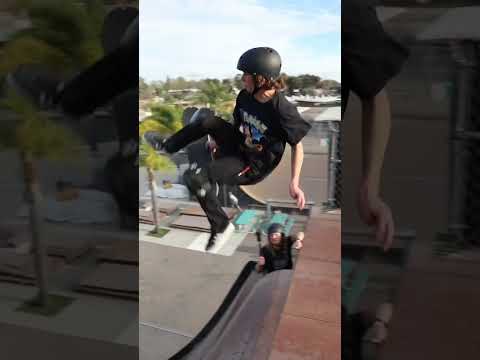 This took me SO MANY tries to land. 🛹