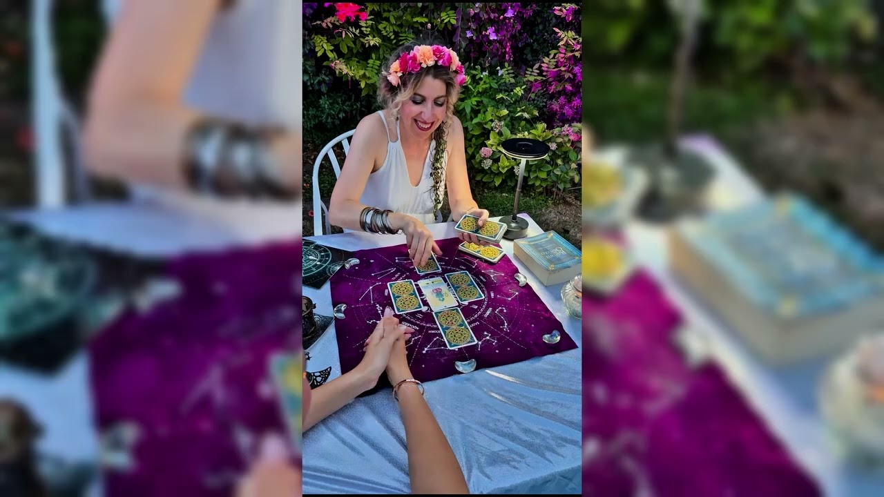  La Dama dei Tarot Cartomante