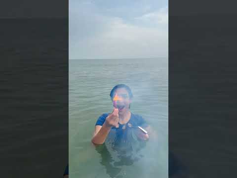 Waterproof Match! Let's test it๐คฏ๐ฅ#camping #survival #bushcraft #outdoors #lifehacks