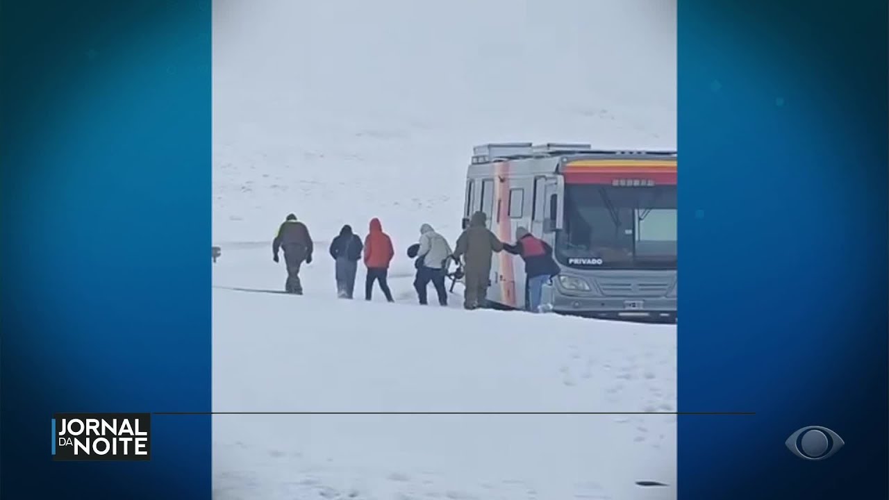 Caminhoneiros estão presos na fronteira entre Chile e Argentina